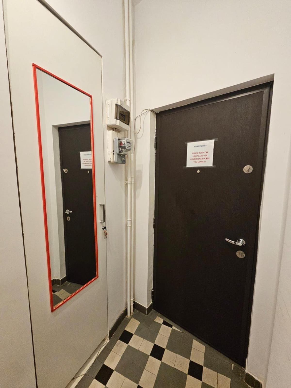 Alt Studio Lägenhet Bukarest Exteriör bild