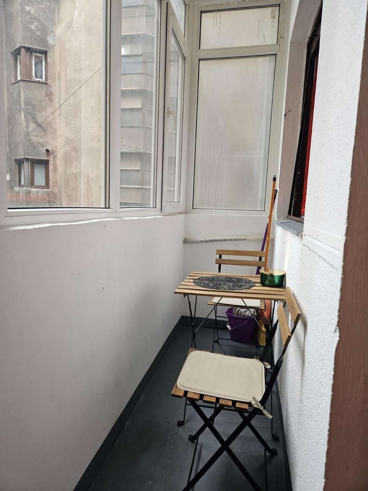 Alt Studio Lägenhet Bukarest Exteriör bild