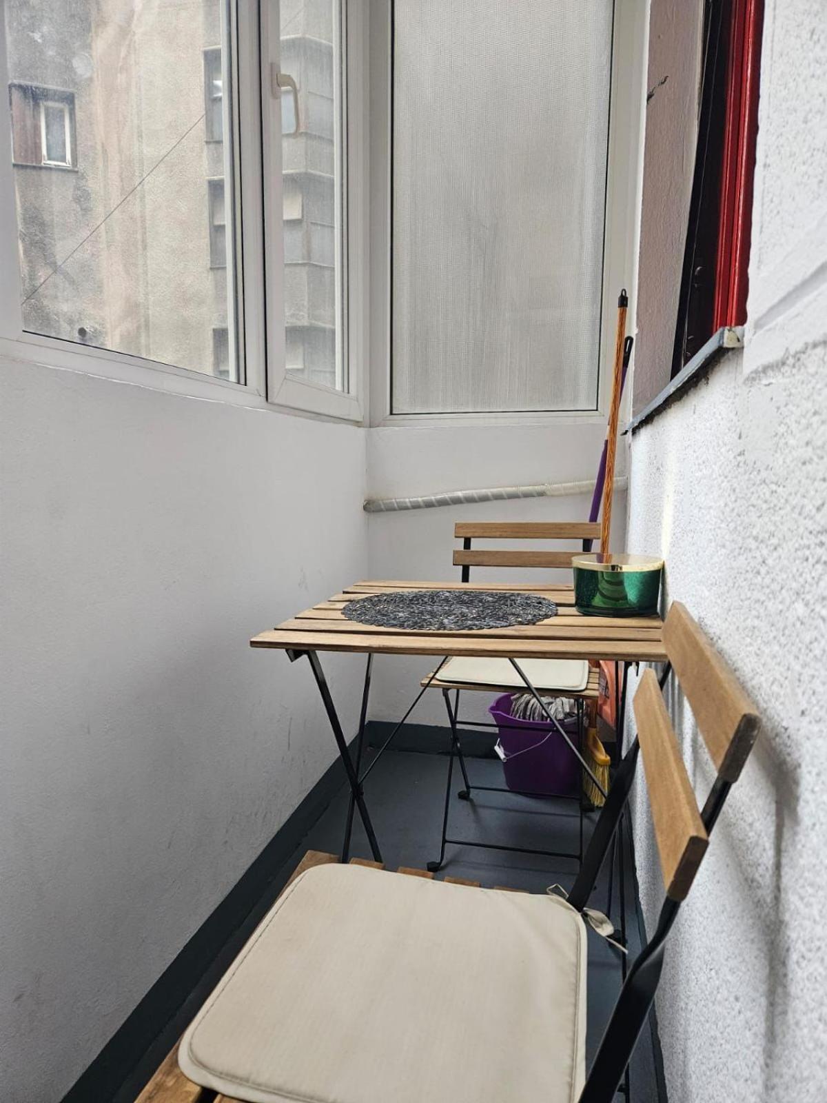 Alt Studio Lägenhet Bukarest Exteriör bild