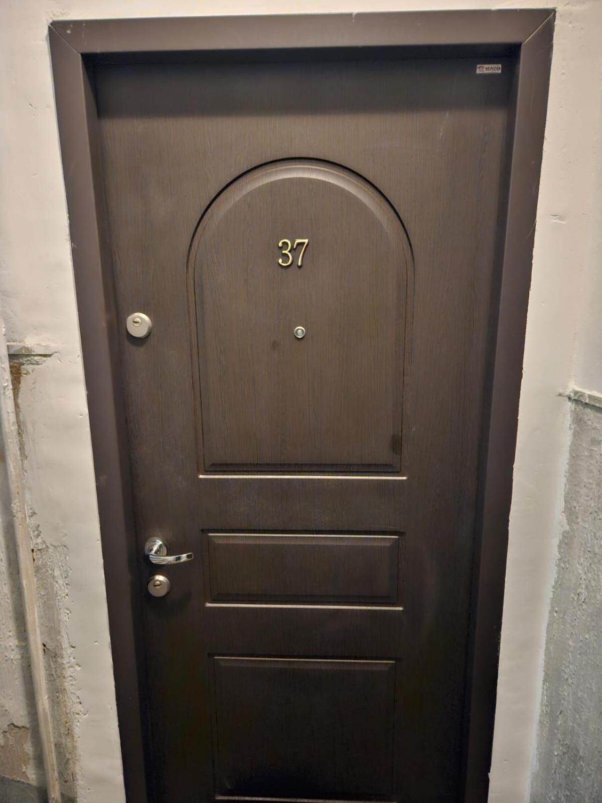 Alt Studio Lägenhet Bukarest Exteriör bild